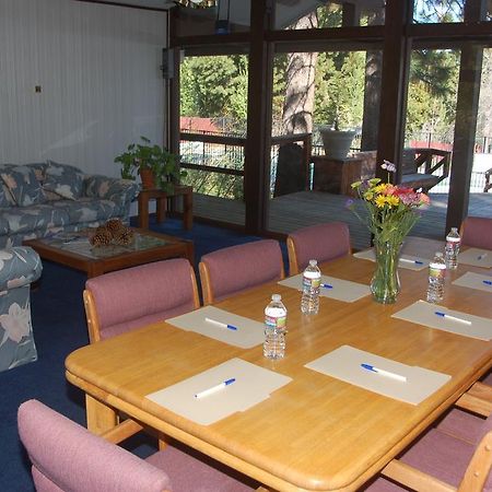 Aviva Inn Tahoe City Exterior photo