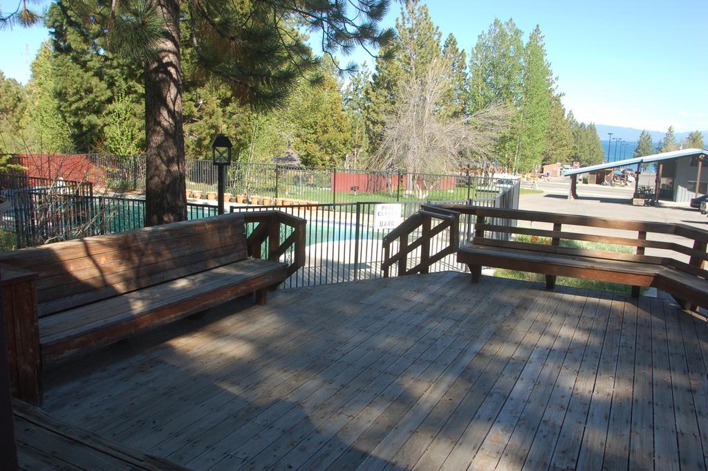 Aviva Inn Tahoe City Exterior photo